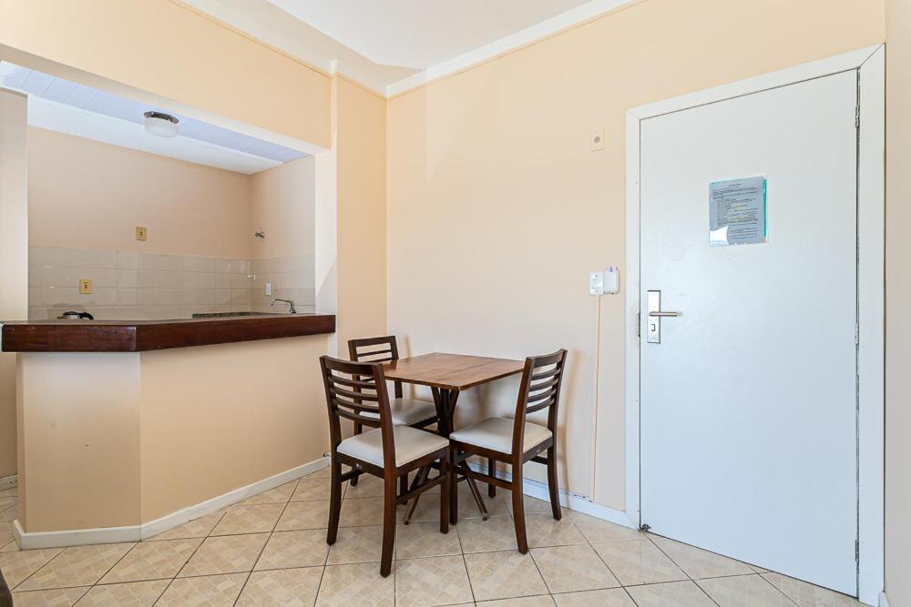 Ingleses Palace Hotel 3*